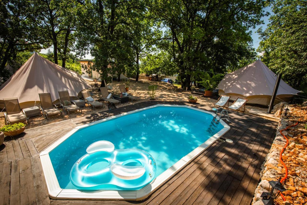 Rock Oak Glamping 3 Hotel Imotski Exterior photo