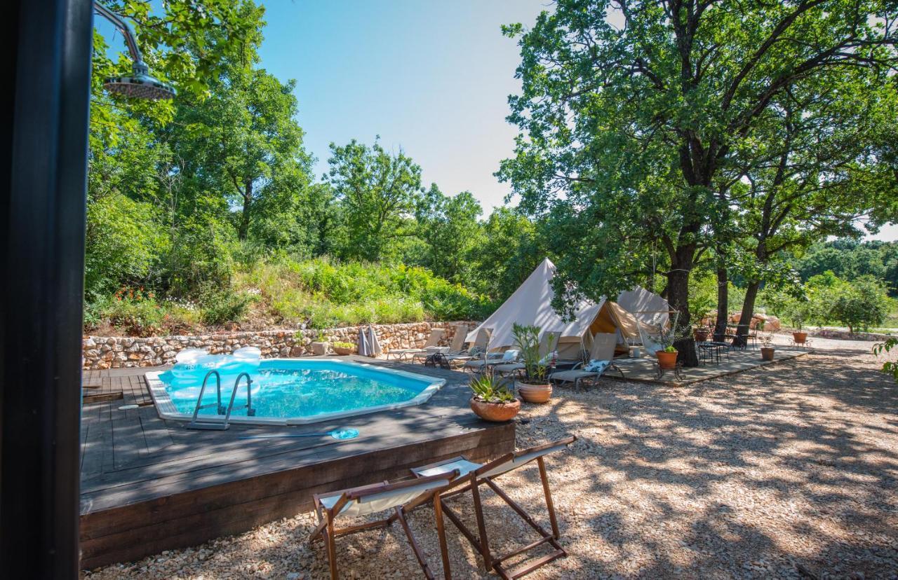 Rock Oak Glamping 3 Hotel Imotski Exterior photo