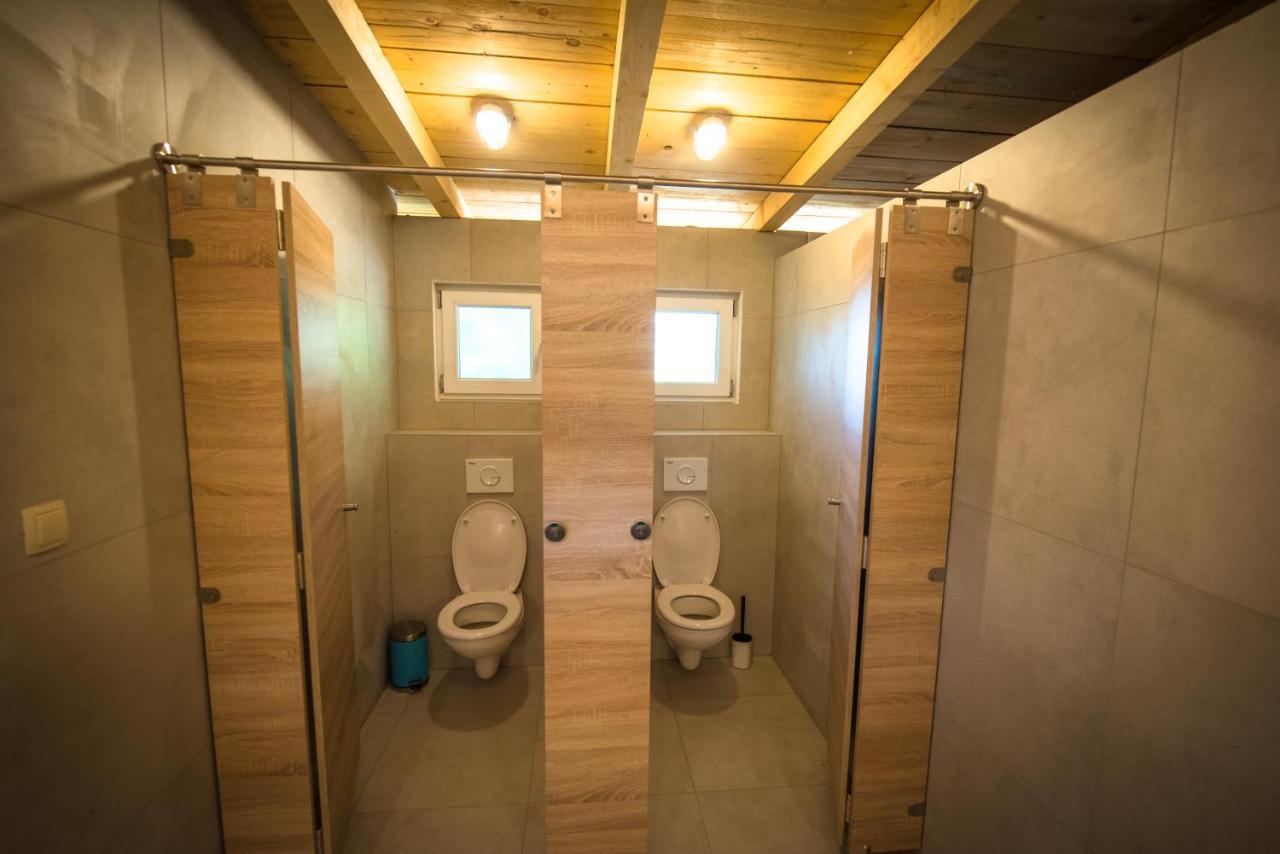 Rock Oak Glamping 3 Hotel Imotski Exterior photo
